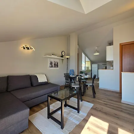 Appartement New Design Flat With Ac, Wi-fi & Terrace