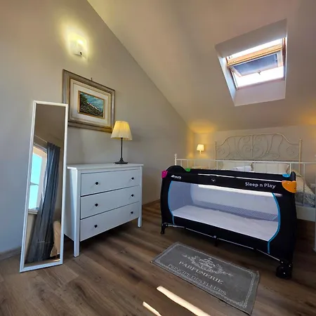 New Design Flat With Ac, Wi-fi & Terrace Апартаменты Лоано