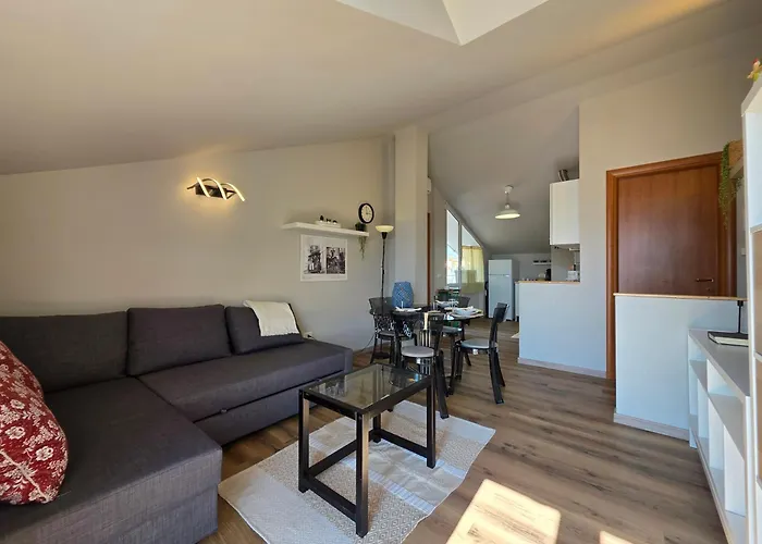 Lägenhet New Design Flat With Ac, Wi-fi & Terrace